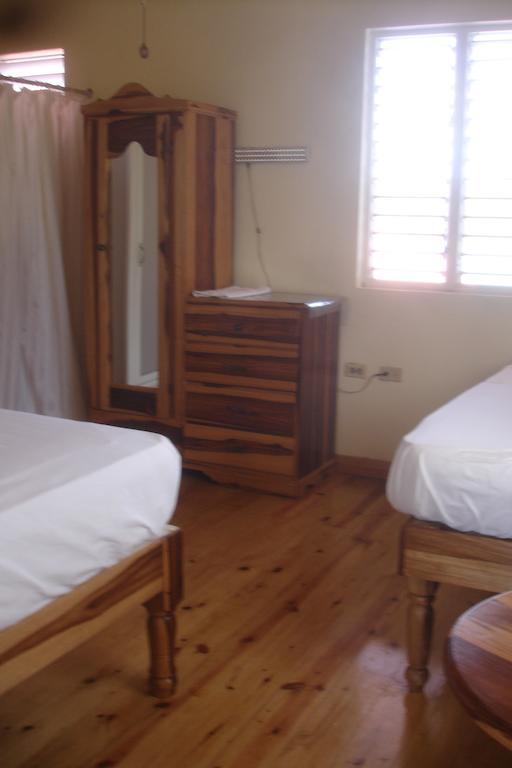 Finjam Cottage Port Antonio Rom bilde