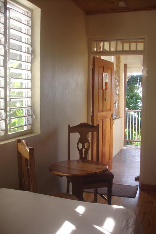Finjam Cottage Port Antonio Rom bilde